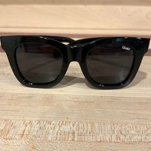 Quay black sunglasses